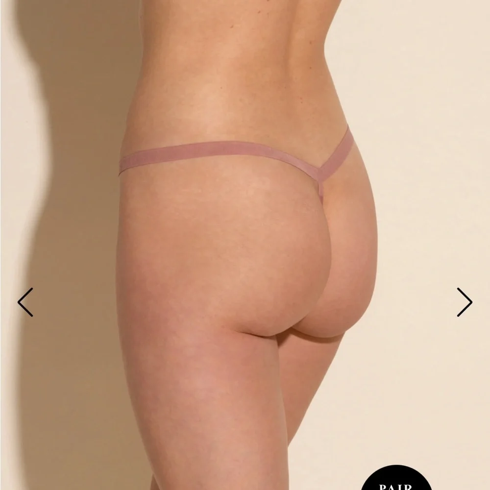 COSABELLA Savona Chemise & G-String Set
Size Medium - Picture 5 of 11